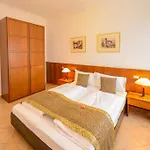 Piccola Italia Aparthotel Tremosine