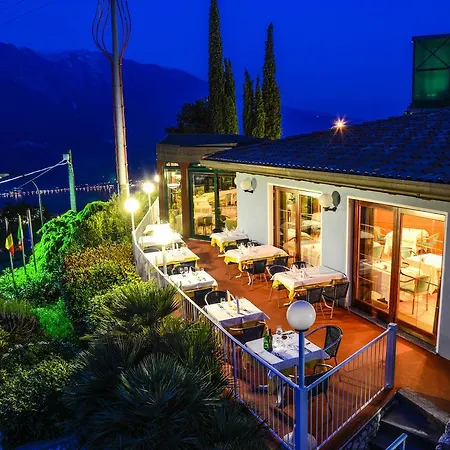 Piccola Italia 4* Tremosine