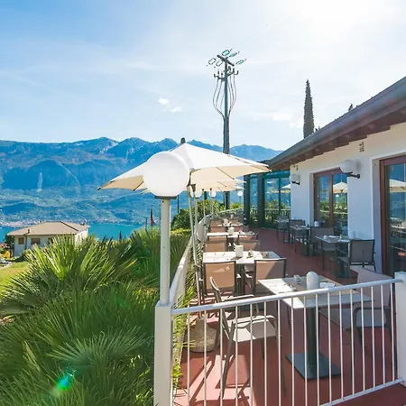 Piccola Italia Aparthotel