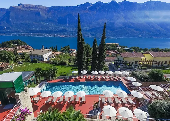 Piccola Italia アパートホテル