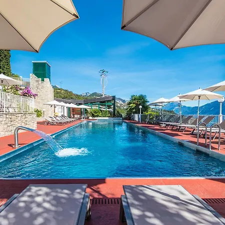 Aparthotel Piccola Italia Tremosine