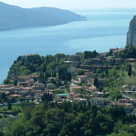 Piccola Italia 4* Tremosine